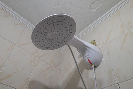 Casa à venda com 230m², 6 quartos e 3 vagas Casa à venda com 230m², 6 quartos e 3 vagasCasa 1 - Suíte