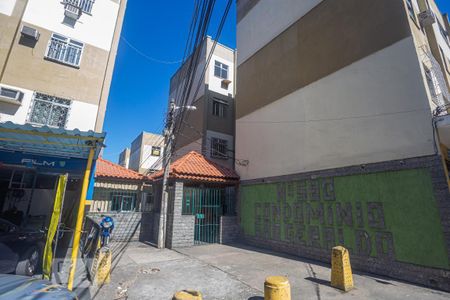 Apartamento à venda com 45m², 1 quarto e 1 vaga Apartamento à venda com 45m², 1 quarto e 1 vagaFachada