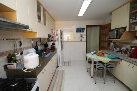 Apartamento à venda com 110m², 4 quartos e 1 vagaCozinha