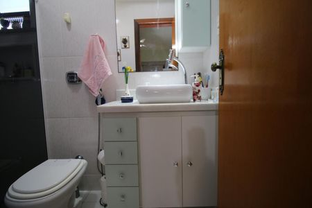 Apartamento à venda com 110m², 4 quartos e 1 vagaBanheiro da Suíte 