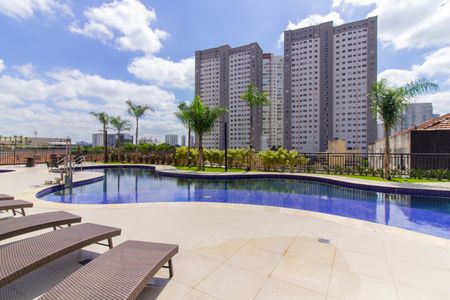 Apartamento à venda com 68m², 3 quartos e 1 vaga Apartamento à venda com 68m², 3 quartos e 1 vagaPiscina