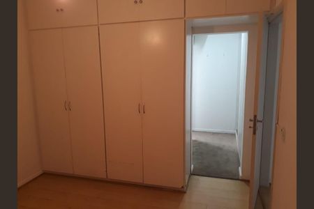 Apartamento à venda com 76m², 2 quartos e 2 vagasALFREDO 5