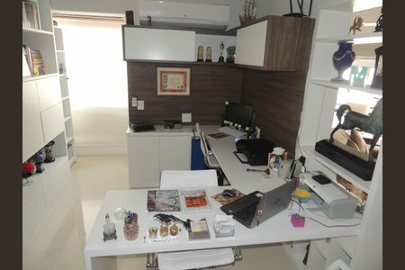 Apartamento à venda com 245m², 3 quartos e 3 vagas