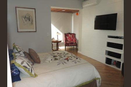 Apartamento à venda com 245m², 3 quartos e 3 vagas