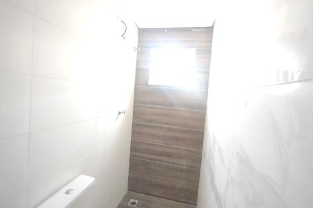 Apartamento à venda com 50m², 2 quartos e 1 vaga Apartamento à venda com 50m², 2 quartos e 1 vagaBanheiro da Suíte