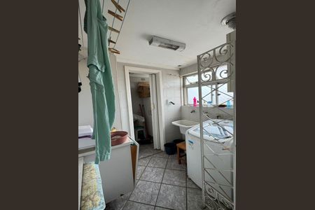 Apartamento à venda com 64m², 2 quartos e 1 vaga