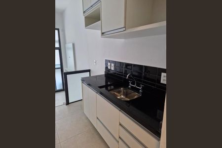 Apartamento à venda com 28m², 1 quarto e sem vaga