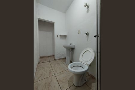 Casa à venda com 20m², 1 quarto e sem vaga Casa à venda com 20m², 1 quarto e sem vagaBanheiro - torneira