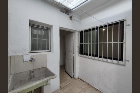 Casa à venda com 20m², 1 quarto e sem vaga Casa à venda com 20m², 1 quarto e sem vagaÁrea de serviço e entrada