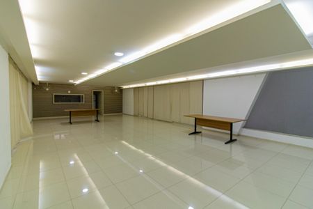Apartamento à venda com 115m², 3 quartos e 1 vaga Apartamento à venda com 115m², 3 quartos e 1 vagaSalão de Festas