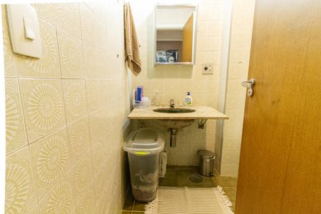 Apartamento à venda com 115m², 3 quartos e 1 vaga Apartamento à venda com 115m², 3 quartos e 1 vagaBanheiro