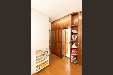 Apartamento à venda com 130m², 3 quartos e 2 vagas Apartamento à venda com 130m², 3 quartos e 2 vagasSuite 1