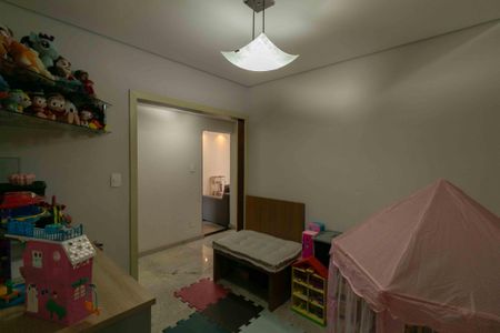 Apartamento à venda com 130m², 3 quartos e 2 vagas Apartamento à venda com 130m², 3 quartos e 2 vagasSala 2