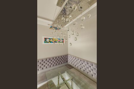 Apartamento à venda com 80m², 2 quartos e 1 vagaSala de Jantar