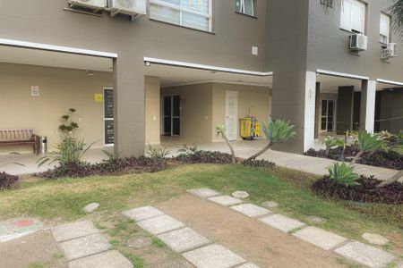 Apartamento à venda com 80m², 2 quartos e 1 vagaÁrea comum