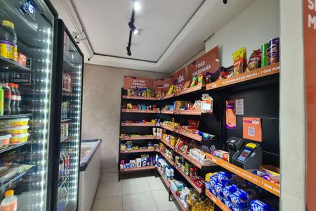 Apartamento à venda com 49m², 2 quartos e 1 vaga Apartamento à venda com 49m², 2 quartos e 1 vagaÁrea comum - Minimarket