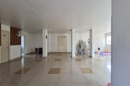 Apartamento à venda com 49m², 2 quartos e 1 vaga Apartamento à venda com 49m², 2 quartos e 1 vagaÁrea comum - Salão de festas