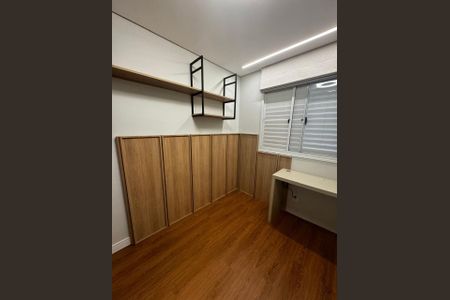 Apartamento à venda com 90m², 3 quartos e 2 vagas Apartamento à venda com 90m², 3 quartos e 2 vagasQuarto 3