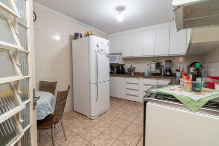 Casa à venda com 134m², 3 quartos e 2 vagasCozinha