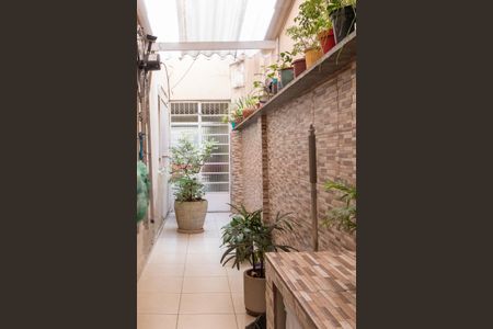 Casa à venda com 134m², 3 quartos e 2 vagasQuintal