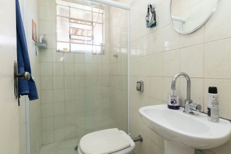 Casa à venda com 134m², 3 quartos e 2 vagasBanheiro 1