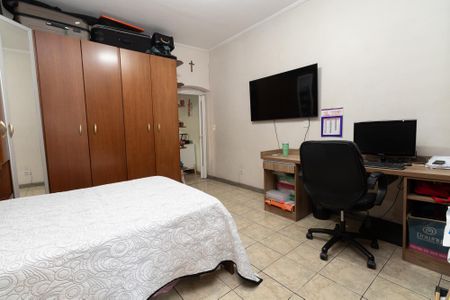 Casa à venda com 134m², 3 quartos e 2 vagasSuíte