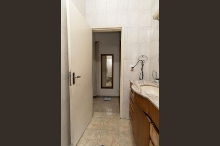 Casa à venda com 134m², 3 quartos e 2 vagasBanheiro da Suíte