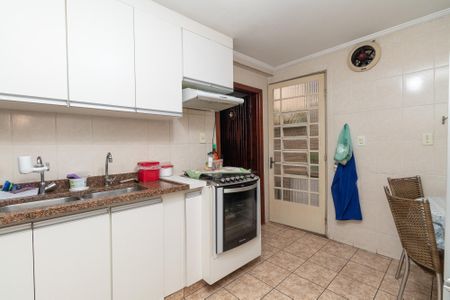 Casa à venda com 134m², 3 quartos e 2 vagasCozinha