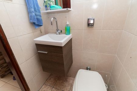 Casa à venda com 134m², 3 quartos e 2 vagasBanheiro 2