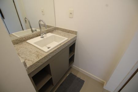 Apartamento à venda com 79m², 2 quartos e 1 vagaLavabo