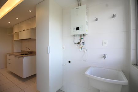 Apartamento à venda com 79m², 2 quartos e 1 vagaÁrea de Serviço