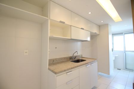 Apartamento à venda com 79m², 2 quartos e 1 vagaCozinha