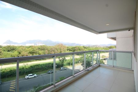 Apartamento à venda com 79m², 2 quartos e 1 vagaVaranda