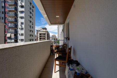 Apartamento para alugar com 69m², 2 quartos e 1 vagaSala Varanda