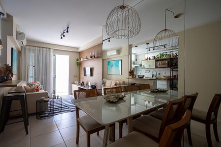 Apartamento para alugar com 69m², 2 quartos e 1 vagaSala