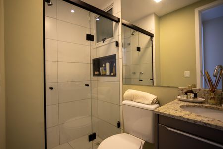 Apartamento para alugar com 69m², 2 quartos e 1 vagaBanheiro Social