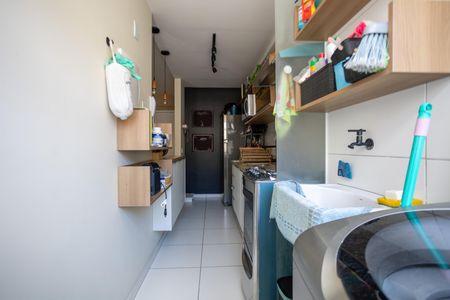 Apartamento para alugar com 69m², 2 quartos e 1 vagaÁrea de Serviço