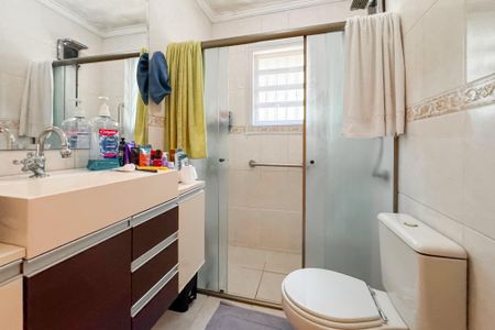 Casa à venda com 150m², 3 quartos e 2 vagas Casa à venda com 150m², 3 quartos e 2 vagasBanheiro da suíte master