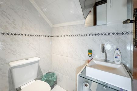 Casa à venda com 150m², 3 quartos e 2 vagas Casa à venda com 150m², 3 quartos e 2 vagasLavabo