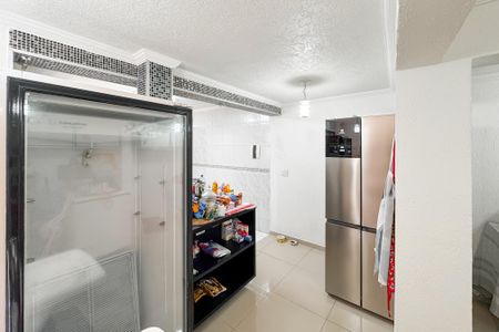 Casa à venda com 150m², 3 quartos e 2 vagas Casa à venda com 150m², 3 quartos e 2 vagasCozinha