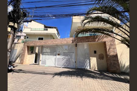 Casa de condomínio à venda com 120m², 3 quartos e 2 vagas Casa de condomínio à venda com 120m², 3 quartos e 2 vagasFachada Condominio