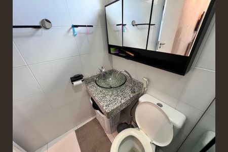 Casa de condomínio à venda com 120m², 3 quartos e 2 vagas Casa de condomínio à venda com 120m², 3 quartos e 2 vagasBanheiro - Suite 01