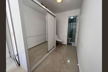 Casa de condomínio à venda com 120m², 3 quartos e 2 vagas Casa de condomínio à venda com 120m², 3 quartos e 2 vagasSuite 02