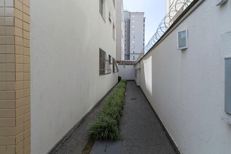 Apartamento à venda com 68m², 3 quartos e 2 vagasEntrada