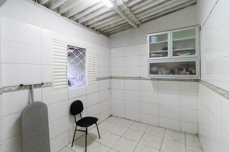 Casa à venda com 140m², 3 quartos e 2 vagas Casa à venda com 140m², 3 quartos e 2 vagasCasa 1 - Cozinha