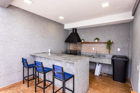 Apartamento à venda com 44m², 2 quartos e 1 vaga Apartamento à venda com 44m², 2 quartos e 1 vagaÁrea comum - Churrasqueira 1