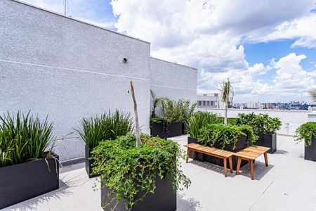 Apartamento à venda com 44m², 2 quartos e 1 vaga Apartamento à venda com 44m², 2 quartos e 1 vagaTerraço