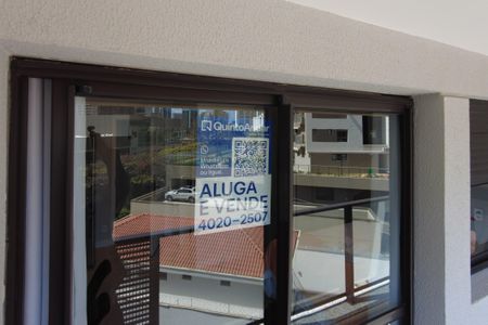 Studio à venda com 27m², 1 quarto e 1 vagaPlaquinha