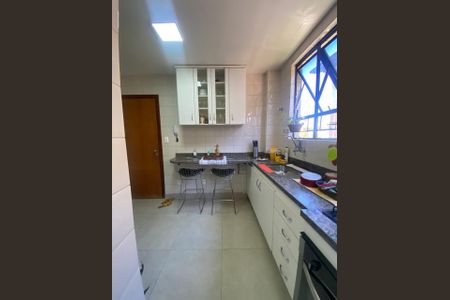 Apartamento à venda com 90m², 3 quartos e 1 vaga