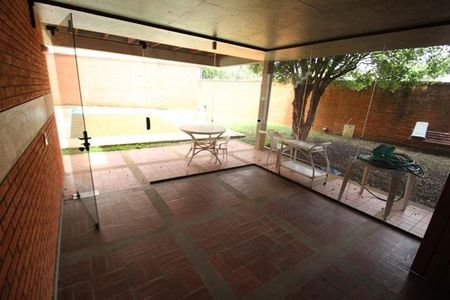 Casa à venda com 480m², 4 quartos e 5 vagas